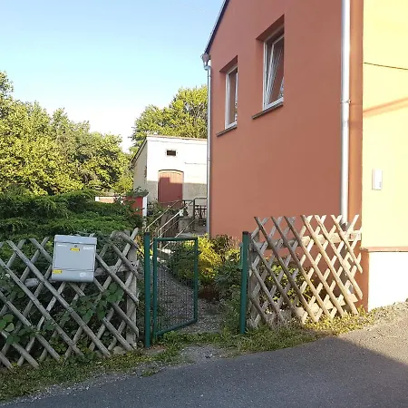 Ferienwohnung Ost - Alte Schule Sachswitz Greiz Exterior photo